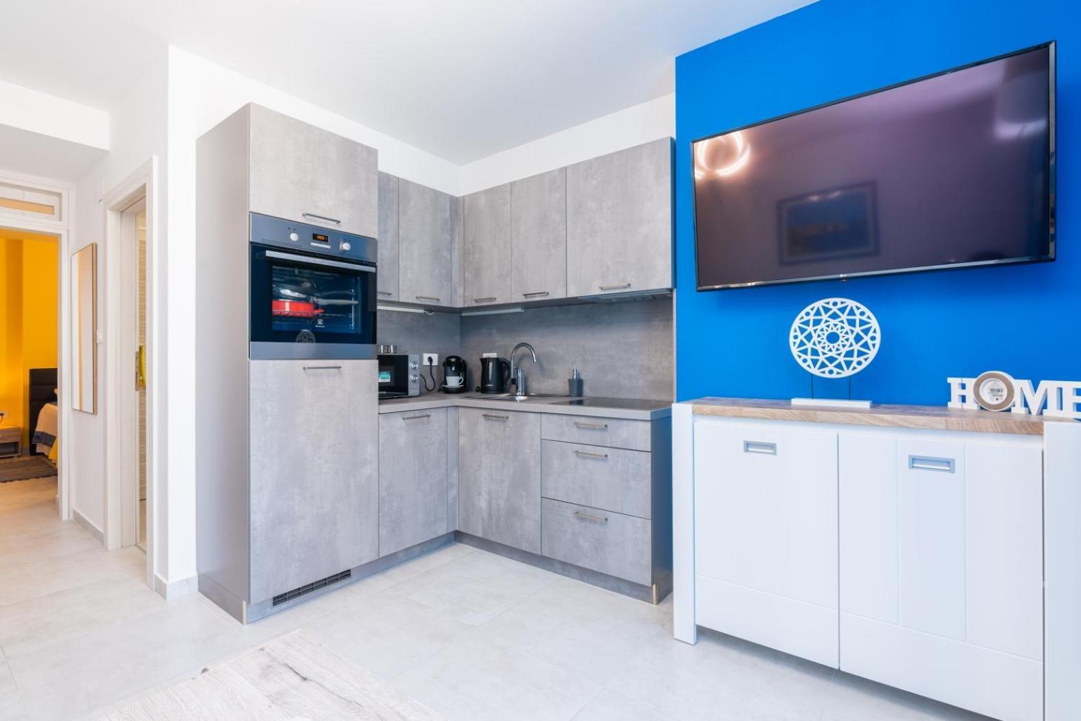Apartments Cro Adria Stay Медулин Екстер'єр фото